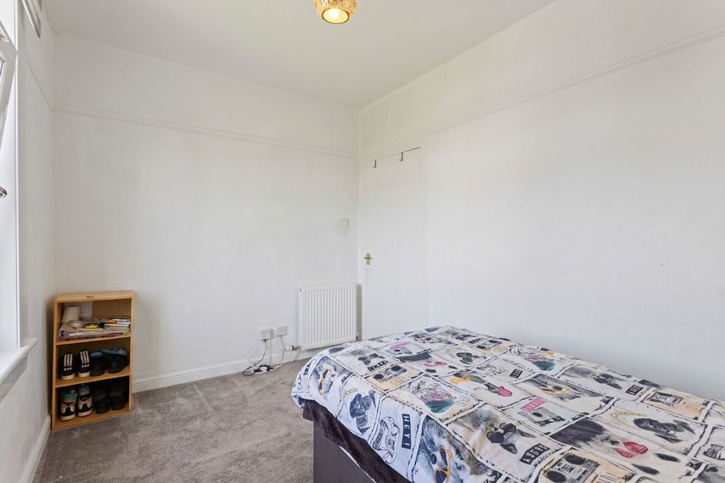 Additional image 16 of 3 bed flat for saleDundas Street, Bathgate EH48
