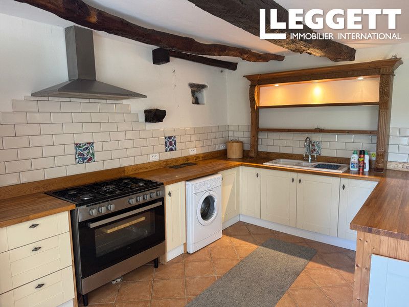 Property photo 3 of 10