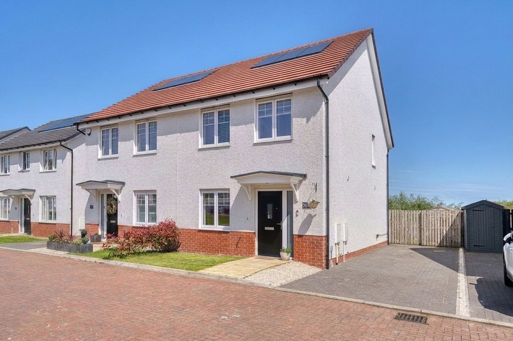 Property photo 1 of 34