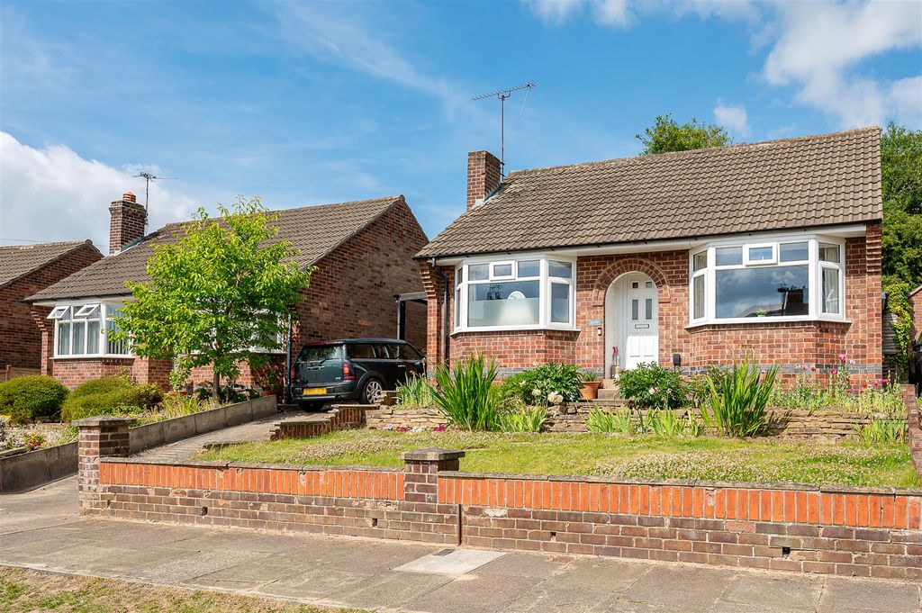 Property photo 1 of 15 External