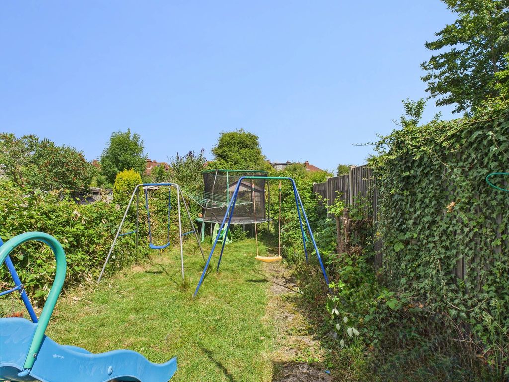 Property photo 3 of 8