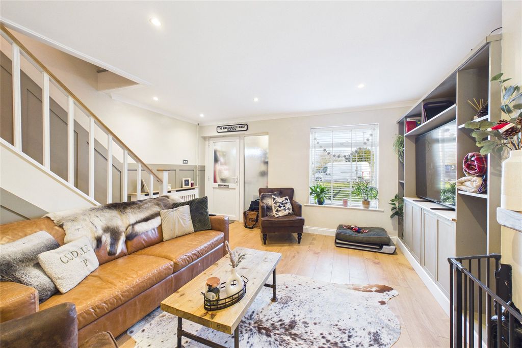 Property photo 3 of 10 Picture No. 03