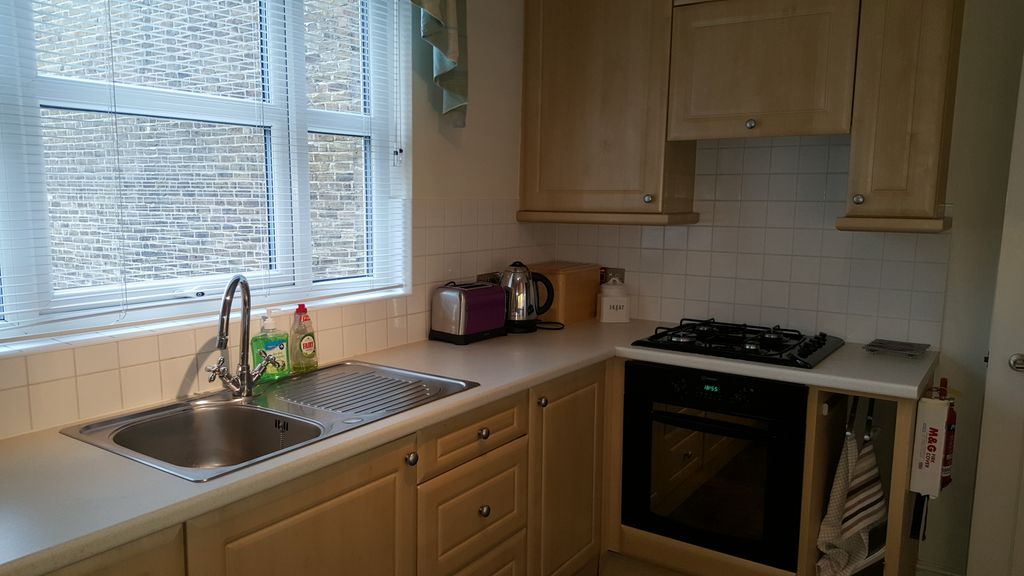 Property photo 3 of 5