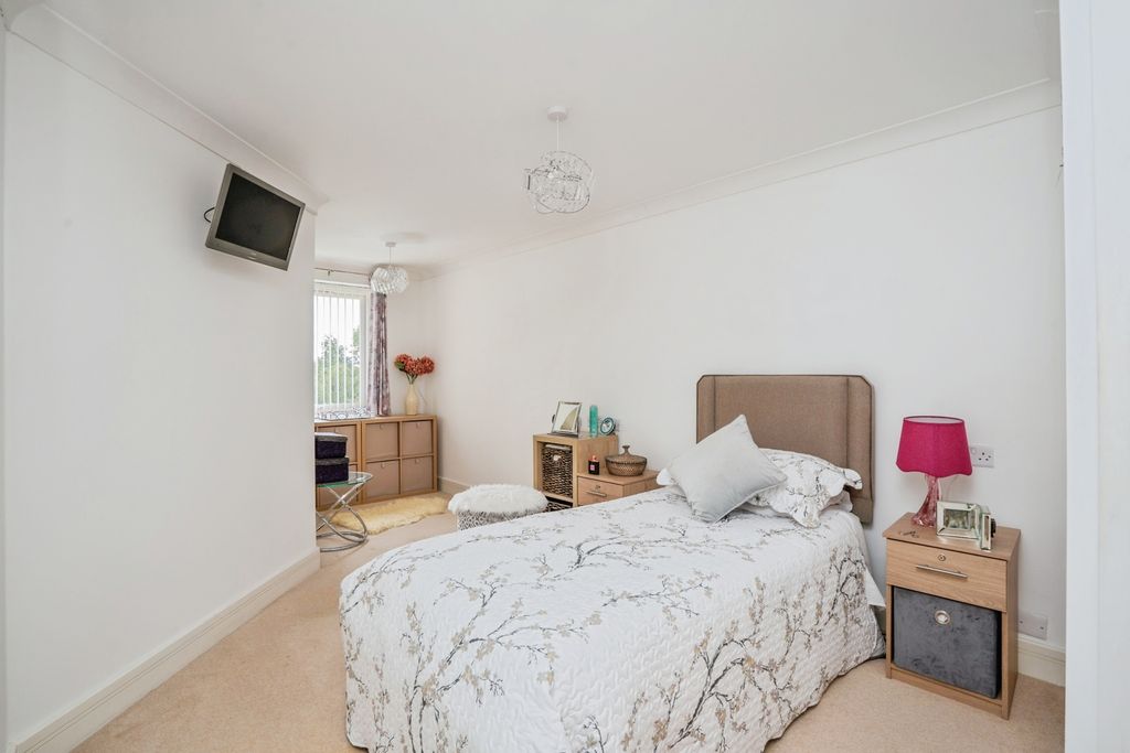Property photo 3 of 10 Pbox-Img.Jpg