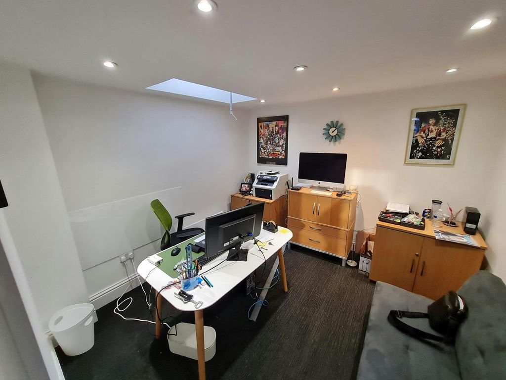 Property photo 3 of 6 20250212_121120.Jpg