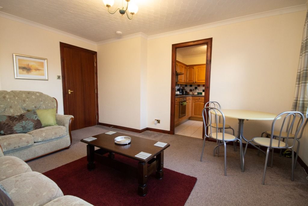 Property photo 3 of 12