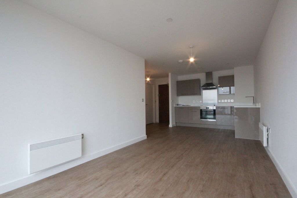 Property photo 3 of 9