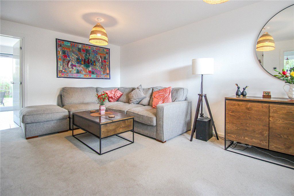 Property photo 2 of 12 Sitting Room