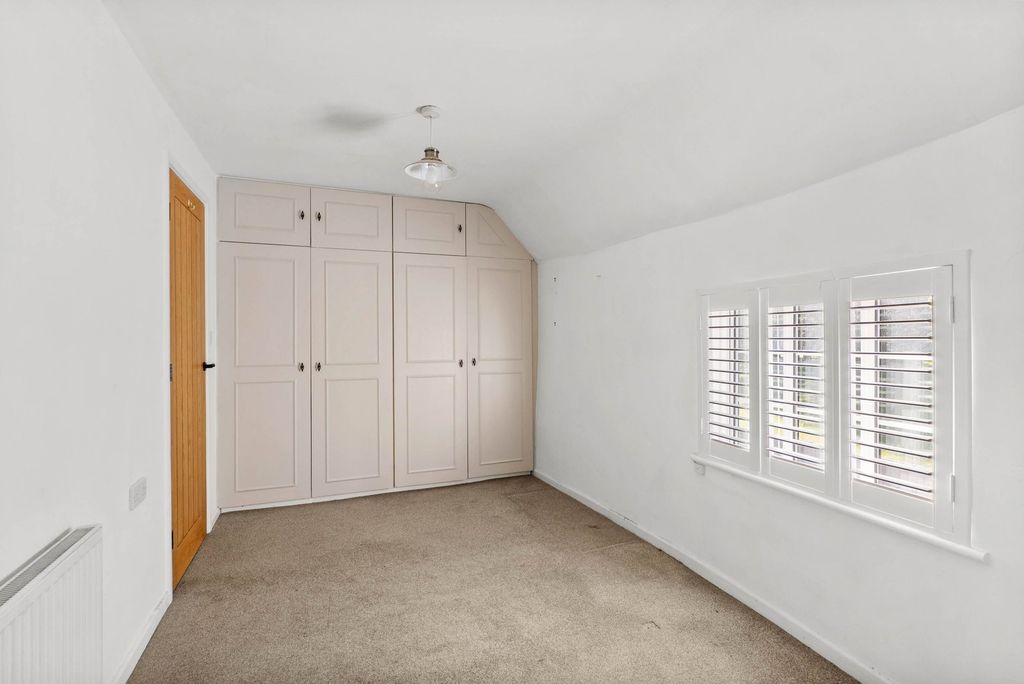 Additional image 5 of 2 bed end terrace house for saleAbbey Cottage, 4 Church Row, Pershore, Worcestershire. WR10