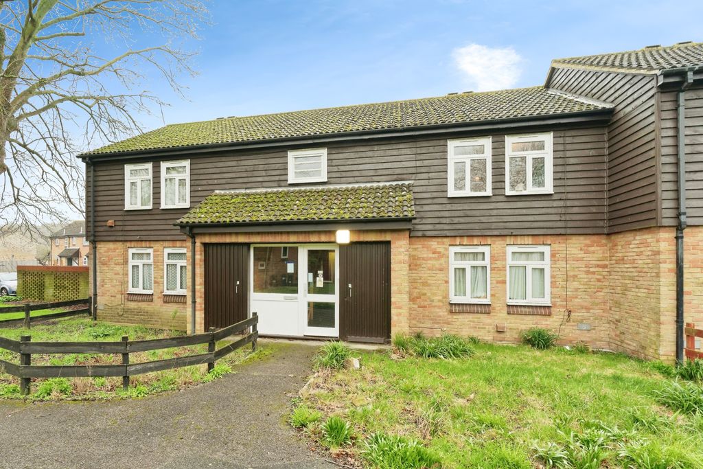 Property photo 1 of 11 Photography
