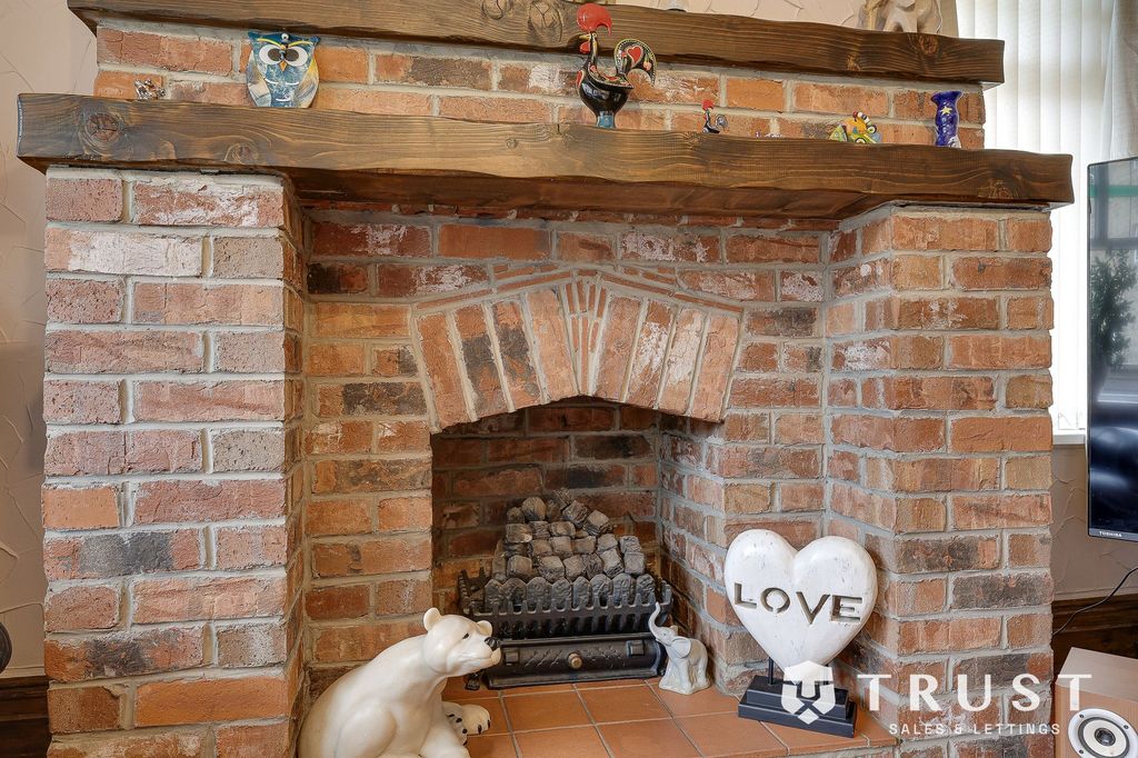 Additional image 10 of 4 bed semi-detached house for saleDeighton Lane, Batley WF17