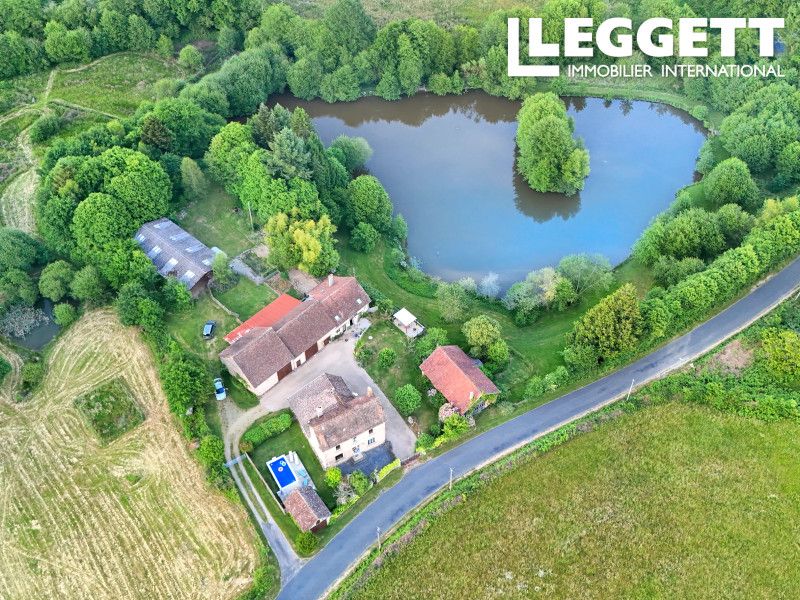 Property photo 2 of 10