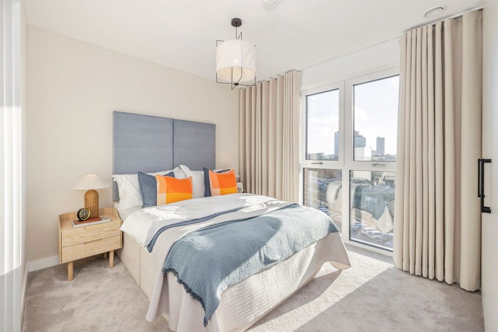 Property photo 3 of 24