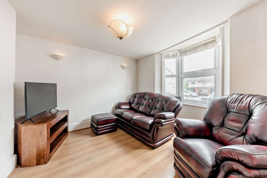 Property photo 3 of 12 Reception Room