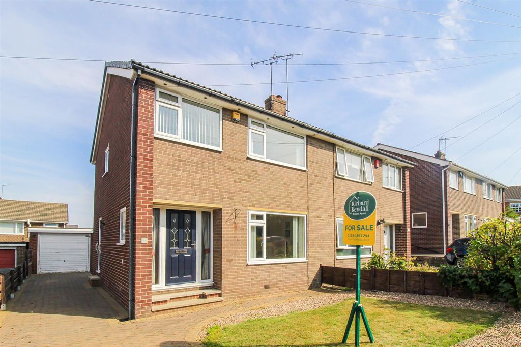 Property photo 1 of 9