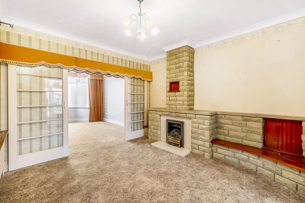 Property photo 2 of 24 174 Eastwood Road (Boston)-21