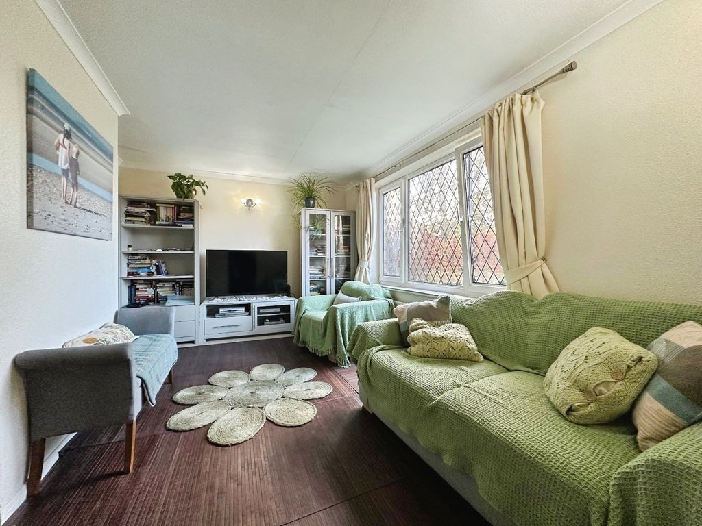 Property photo 3 of 18 Picture No. 07