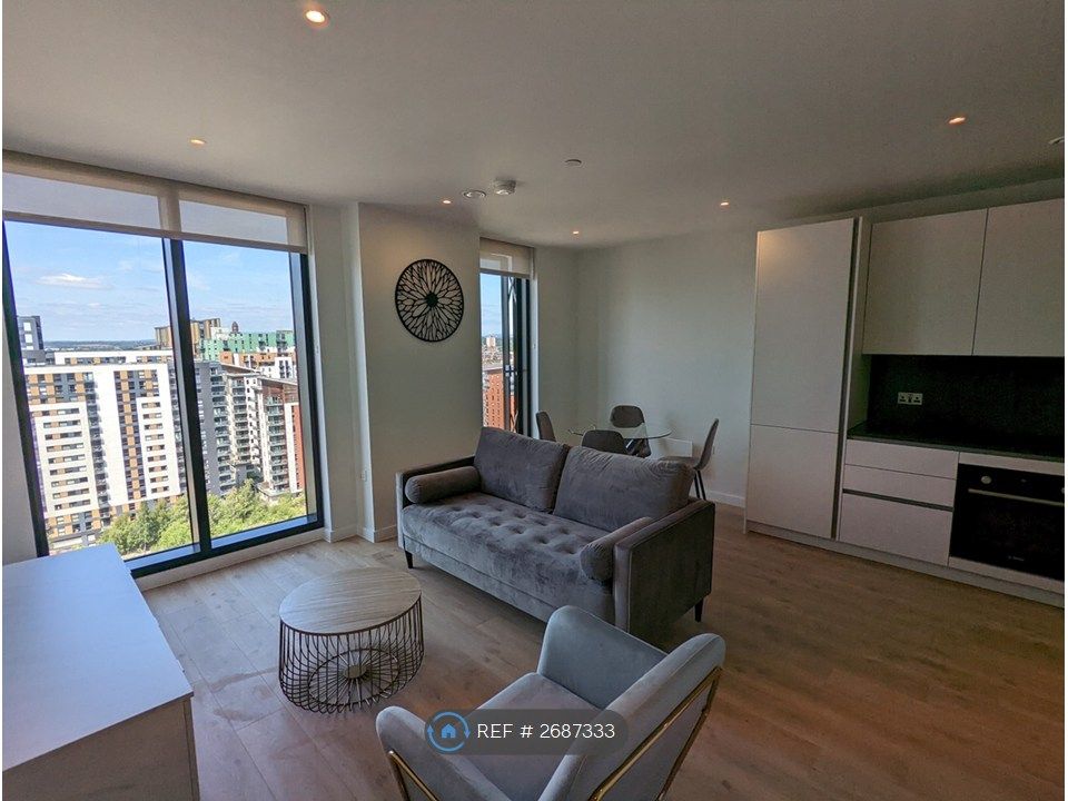 Property photo 3 of 25