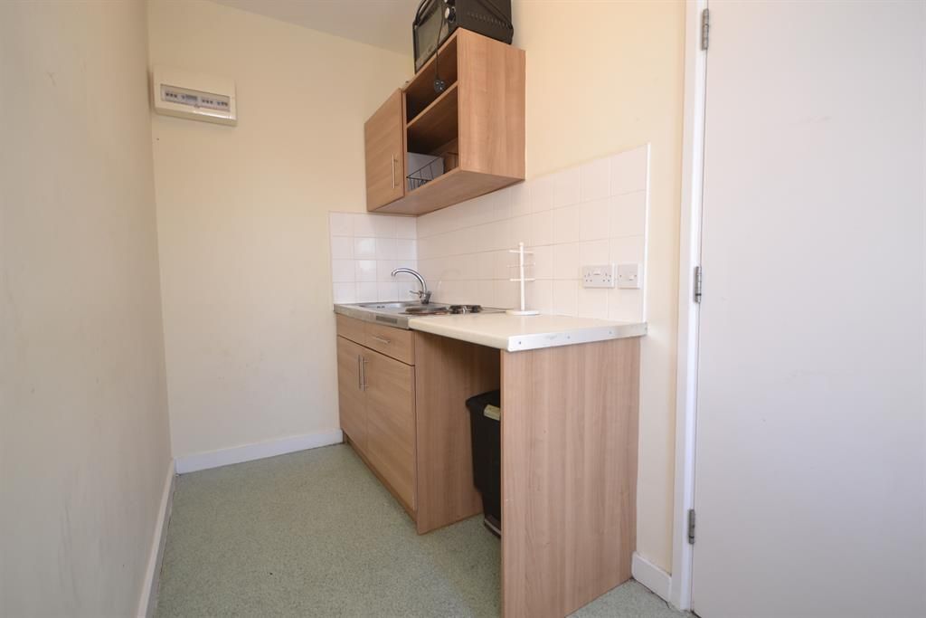 Property photo 2 of 3