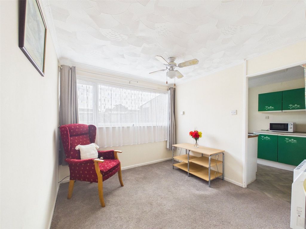Property photo 3 of 16 Picture No. 03