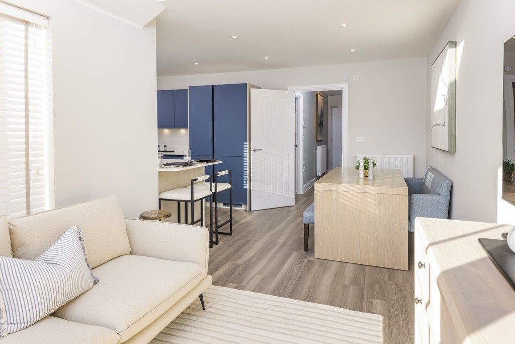 Property photo 3 of 12 The Glades At Mindenhurst, Deepcut