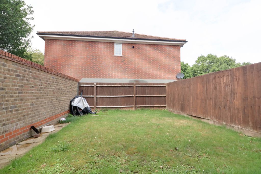 Property photo 3 of 9 Picture No. 04