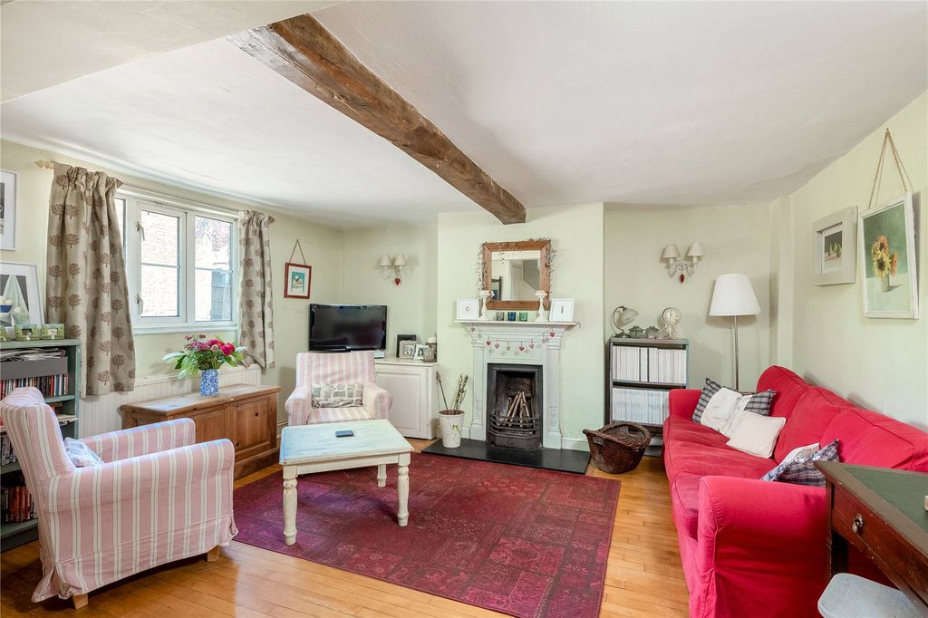 Property photo 3 of 13 Picture No. 02