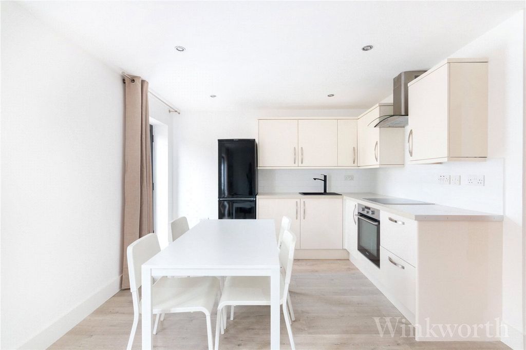 Property photo 2 of 10 Picture No. 05