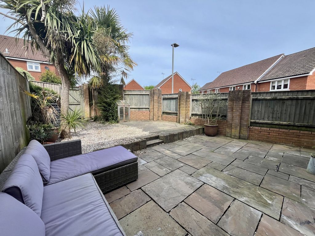 Property photo 3 of 14