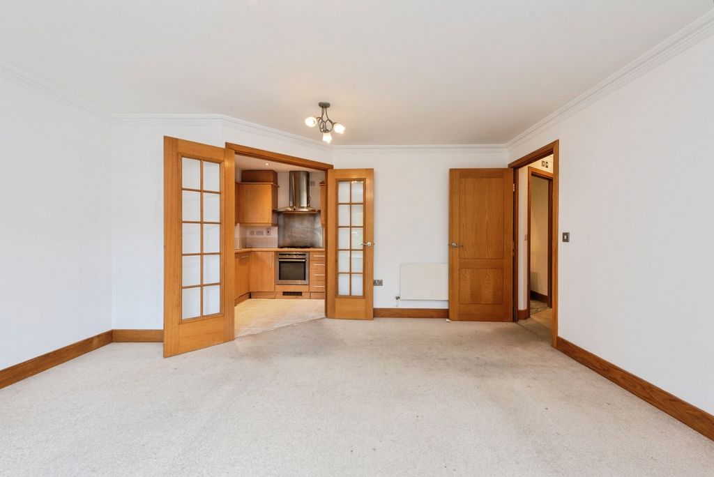 Property photo 2 of 14 Reception Room