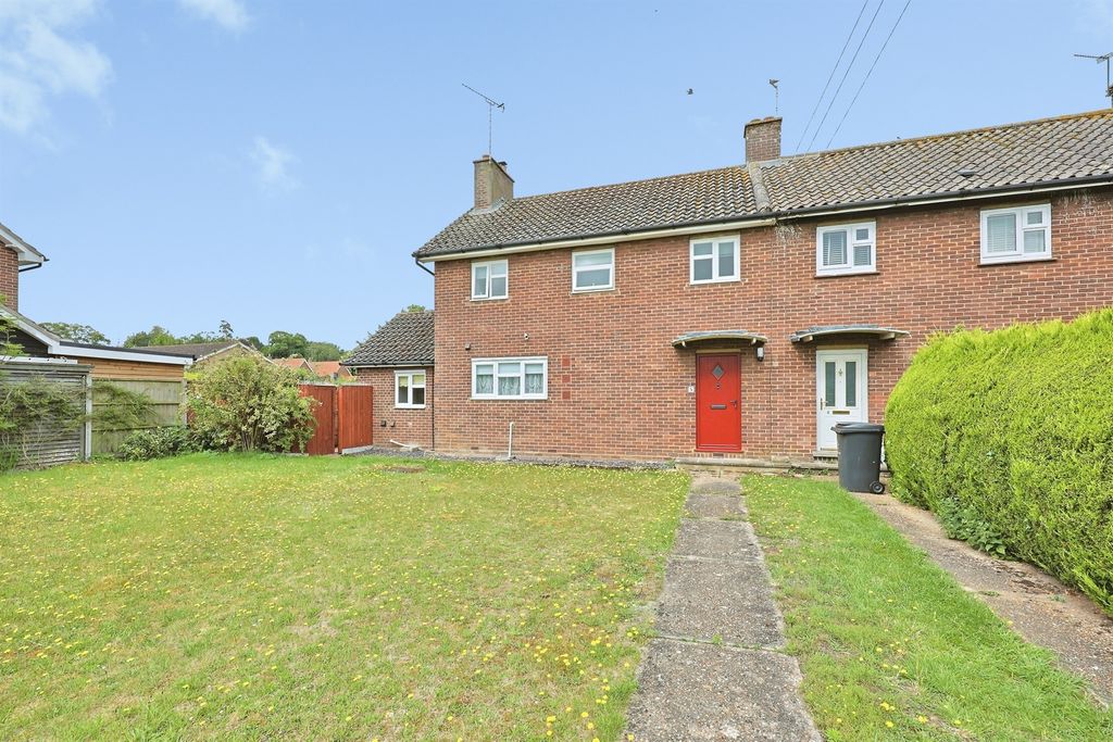 Property photo 2 of 29
