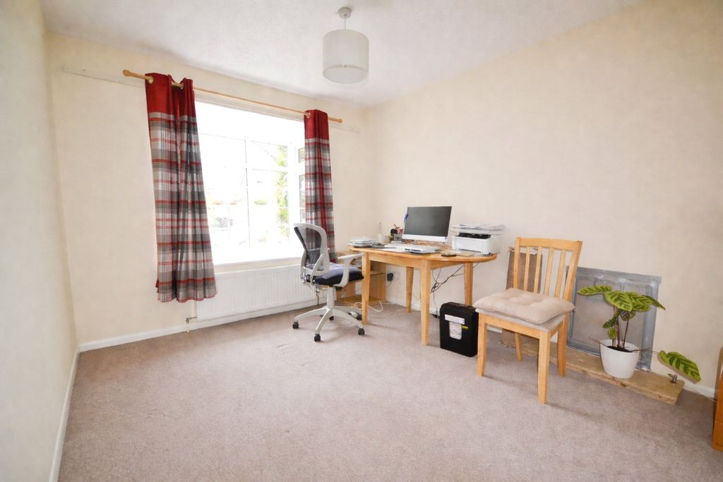 Property photo 3 of 13 Picture No. 23