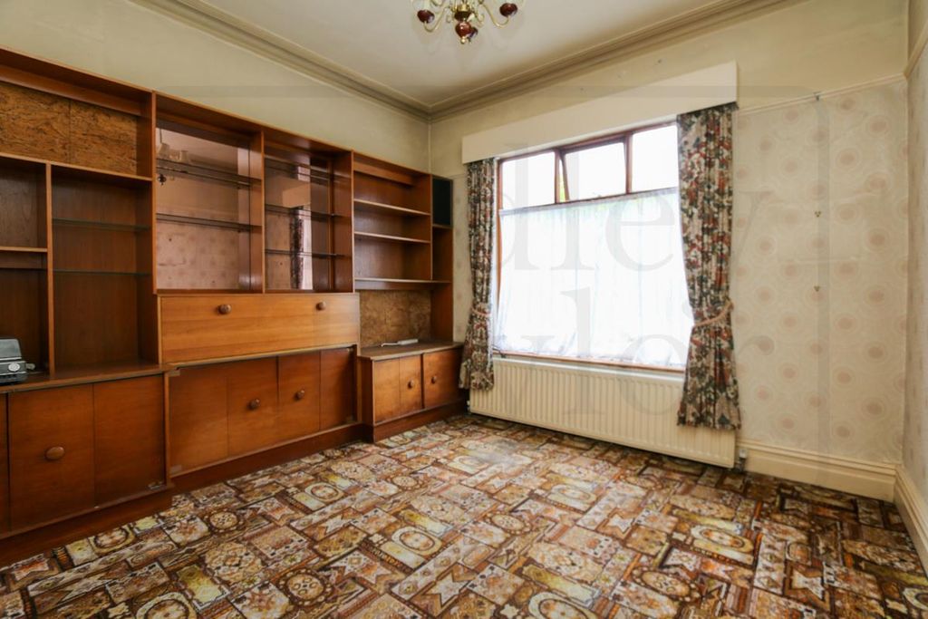 Property photo 2 of 29 Img_0405.Jpg