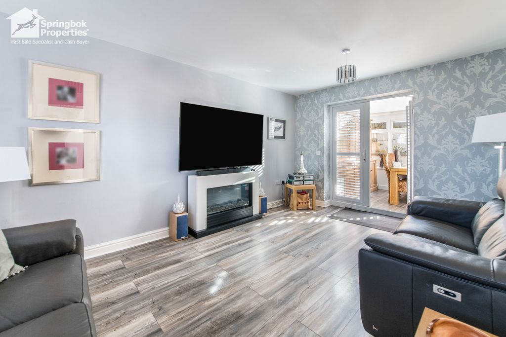 Property photo 2 of 21 Image 2