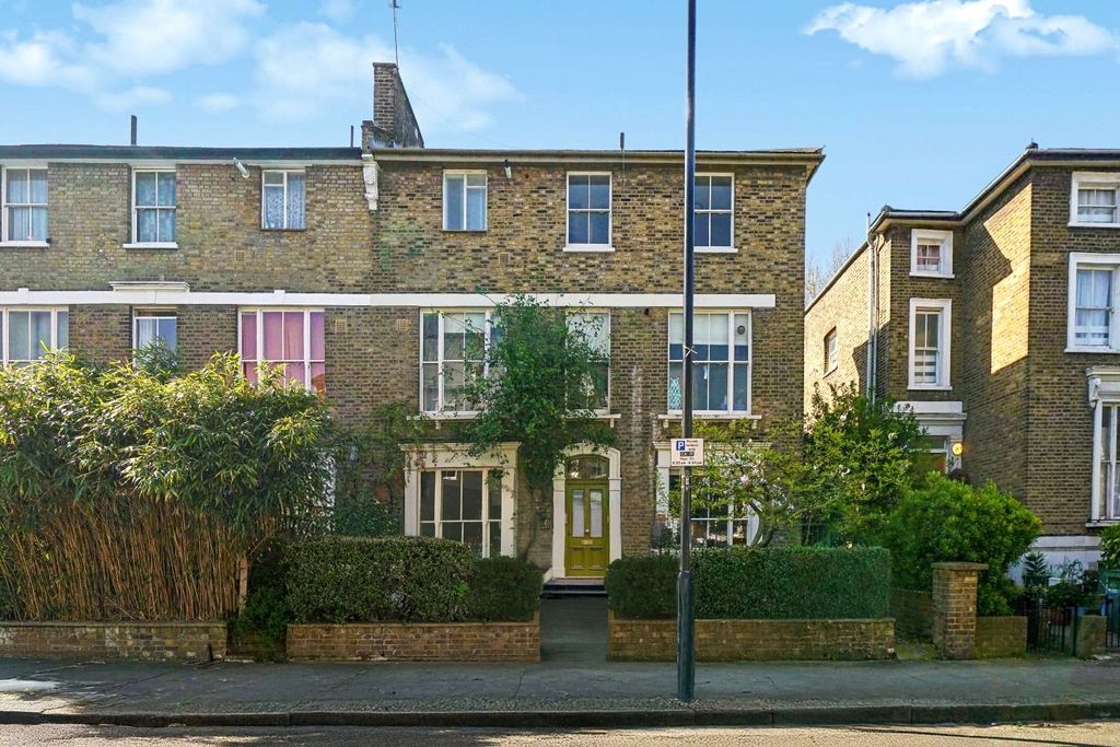 Property photo 1 of 14 Picture No. 10