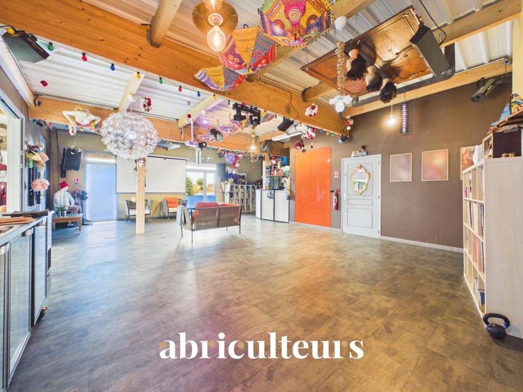 Property photo 1 of 20 Rare & Versatile Real Estate Complex: 360 m² Professional Space + 460 m² Residence On Over 6,000 m²