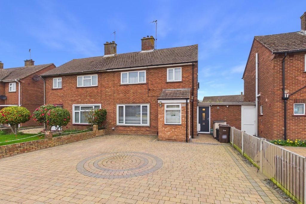 Property photo 1 of 30 Cam01254G0-Pr0424-Still035.Jpg