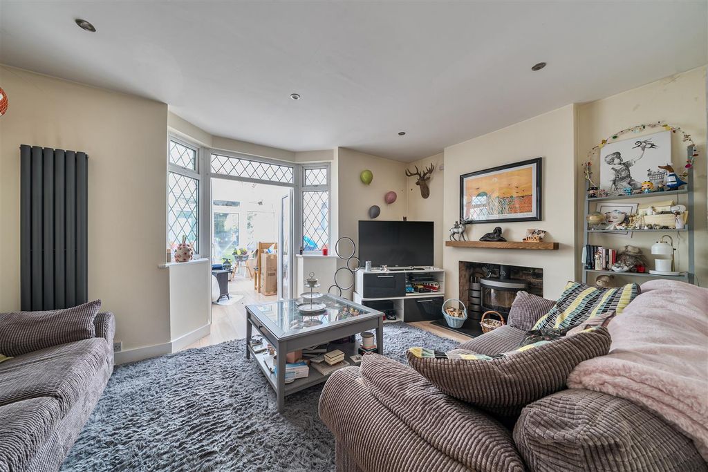 Property photo 3 of 12 Frankland Road - Lounge 1.Jpg