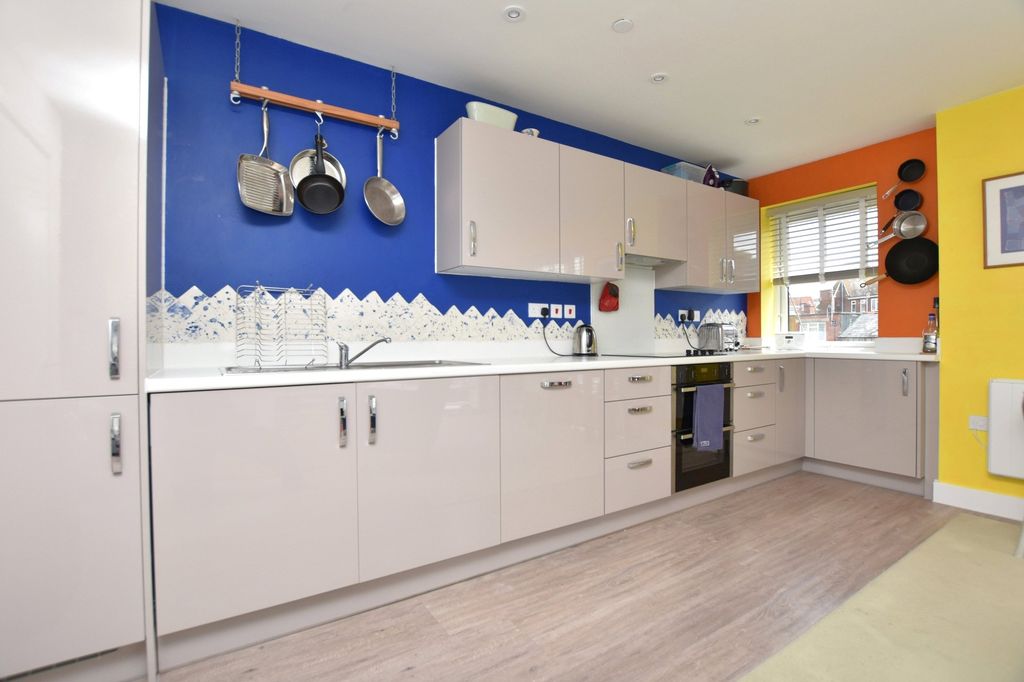 Property photo 3 of 12 Lounge/Diner/Kitchen