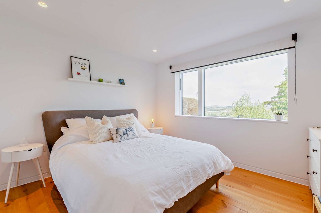 Additional image 20 of 4 bed detached house for saleHill Road, Lewes, East Sussex BN7