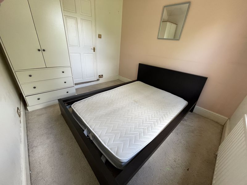 Property photo 3 of 8 Photo 1