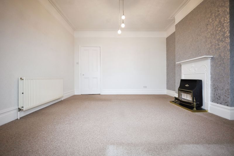 Property photo 3 of 14 Photo 5