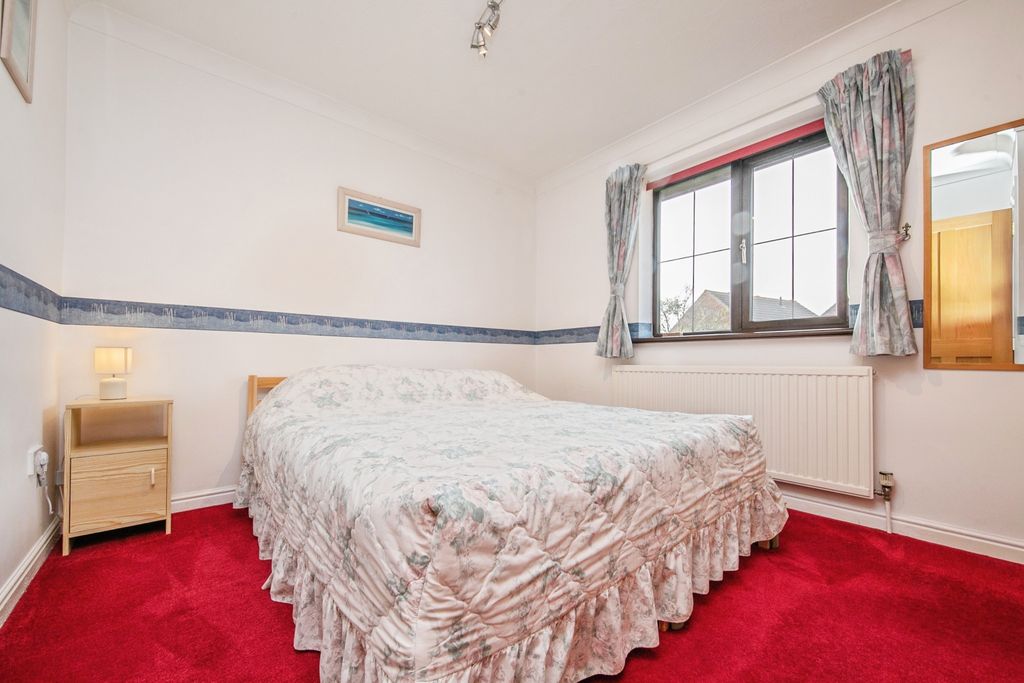 Additional image 10 of 4 bed detached house for saleLeas Road, Clacton-On-Sea CO15