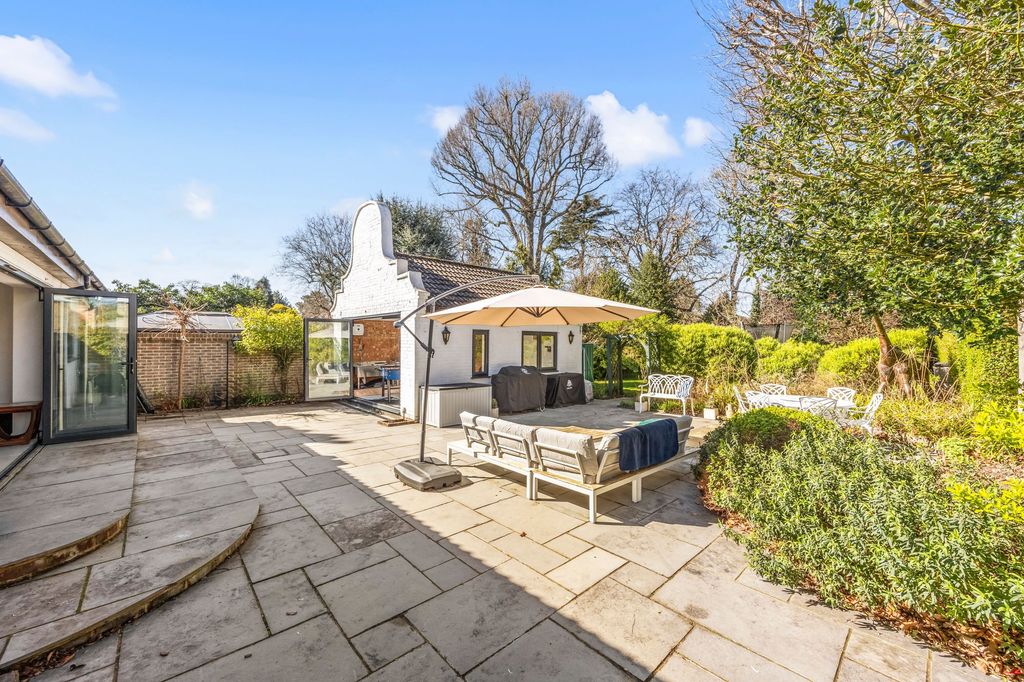 Additional image 5 of 6 bed detached house for saleWimblehurst Road, Horsham RH12