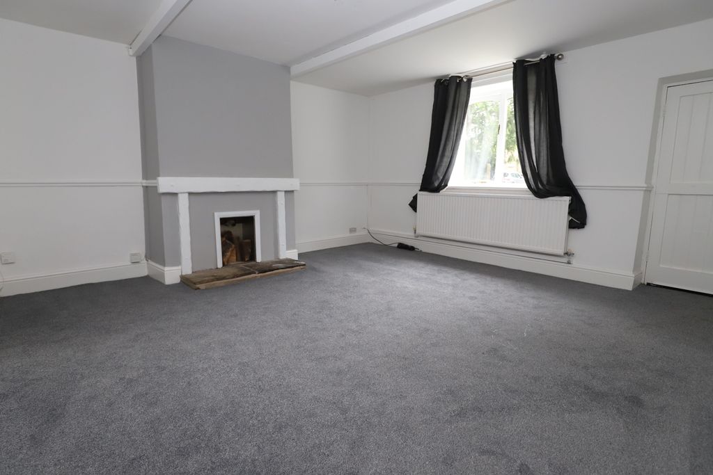 Property photo 2 of 26