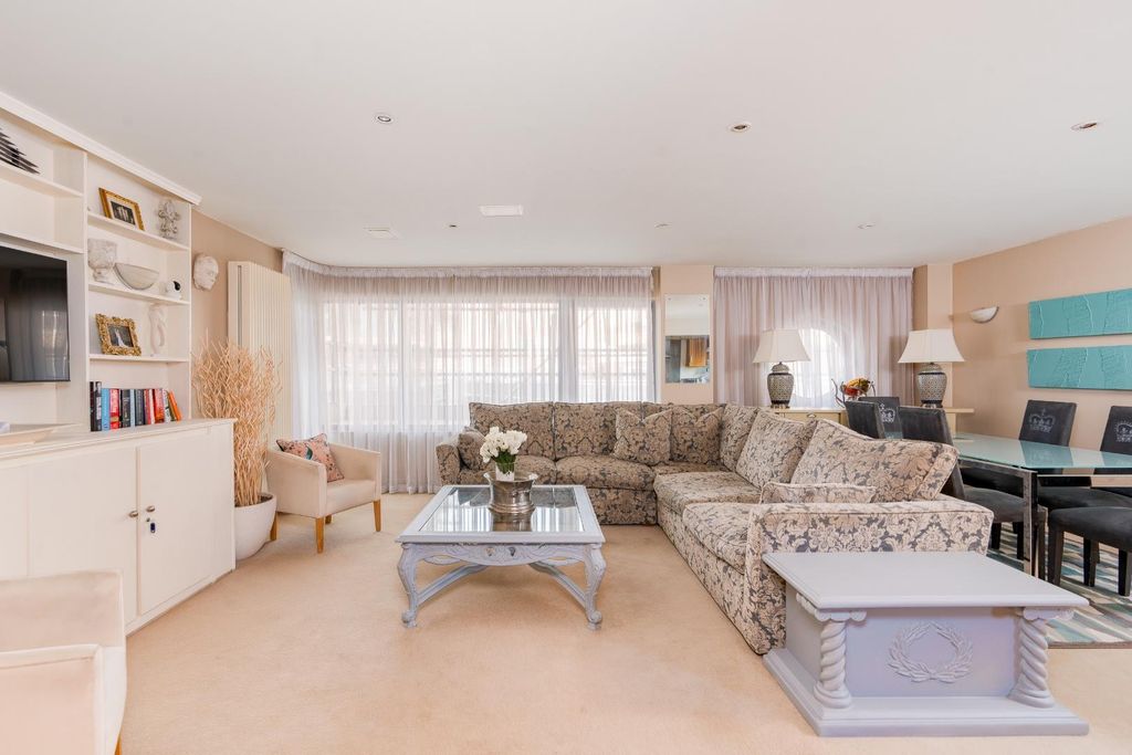 Property photo 1 of 19 Olh00877-Hdr-Edit.Jpg