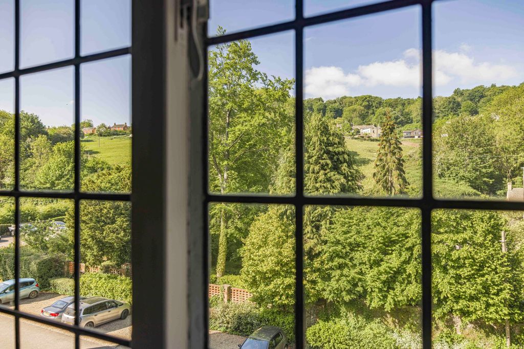 Property photo 1 of 31 View