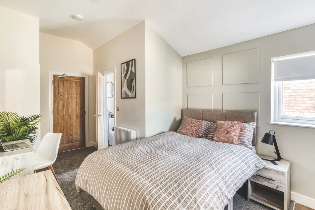 Apartment in Derby, Little Chester - More