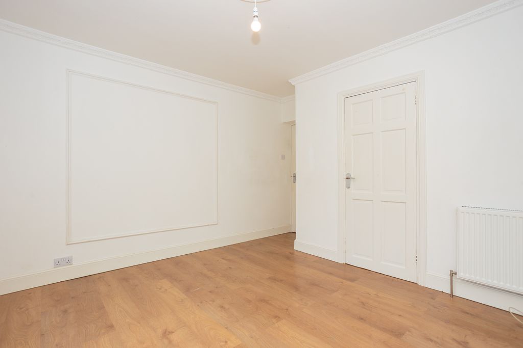 Additional image 14 of 2 bed flat for saleBarkerland Avenue, Dumfries DG1