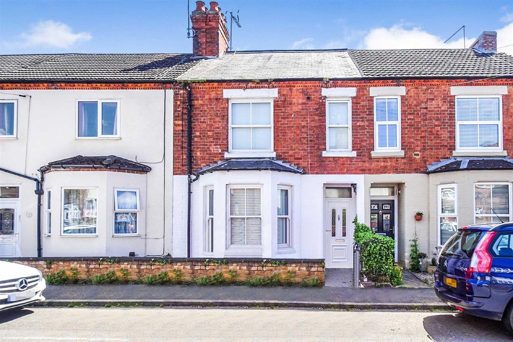 Property photo 1 of 24